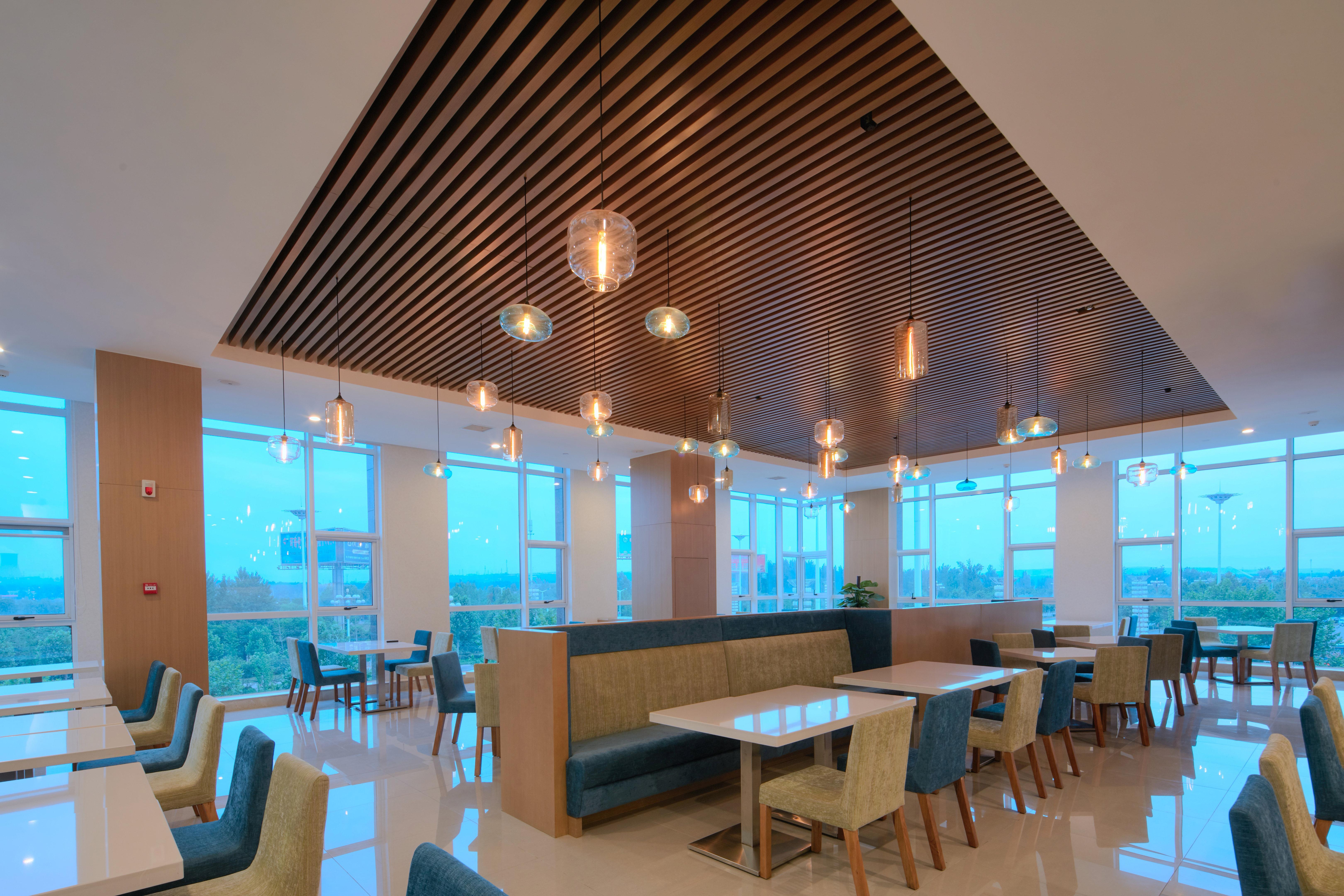Holiday Inn Express Luoyang Yichuan By Ihg エクステリア 写真