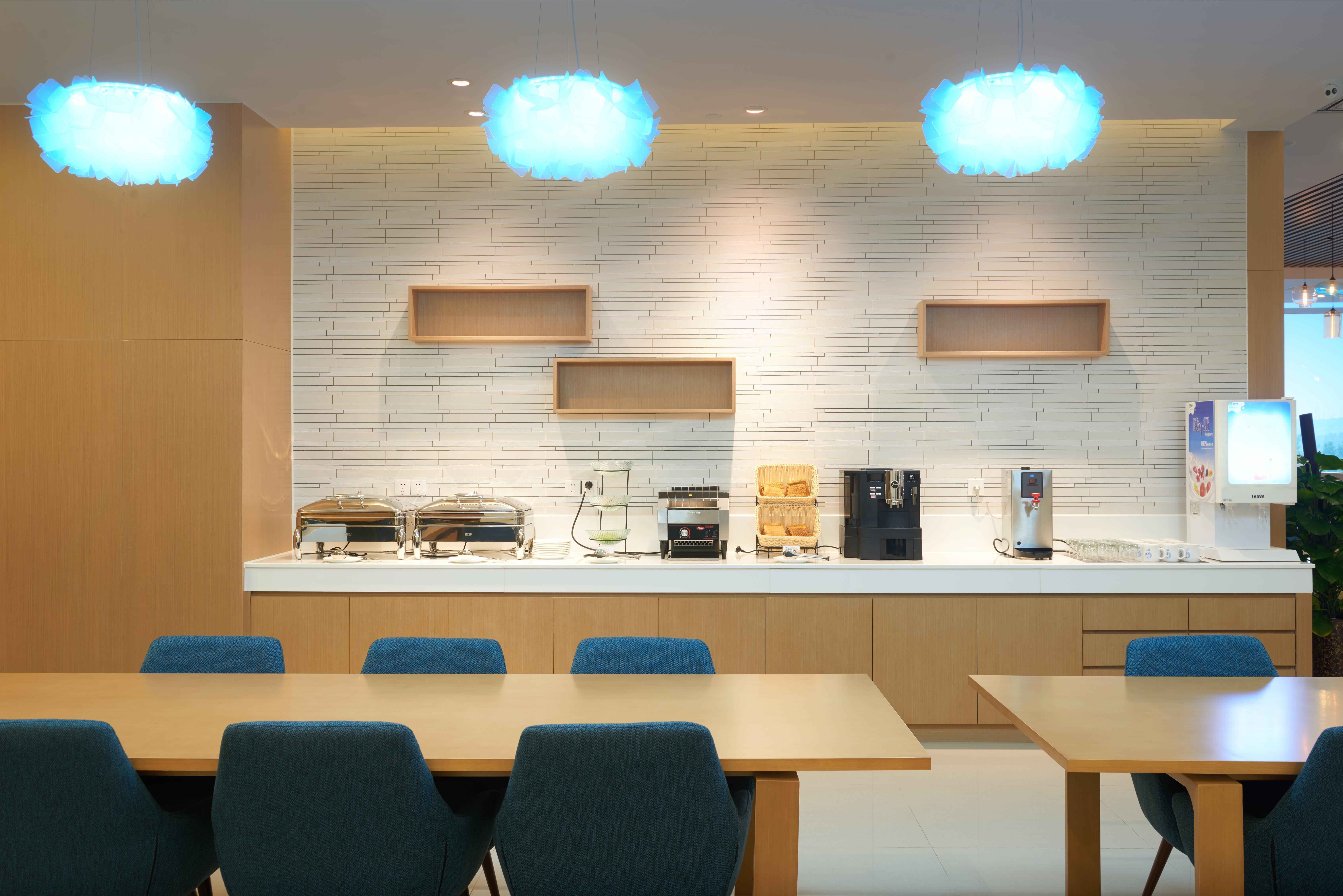 Holiday Inn Express Luoyang Yichuan By Ihg エクステリア 写真