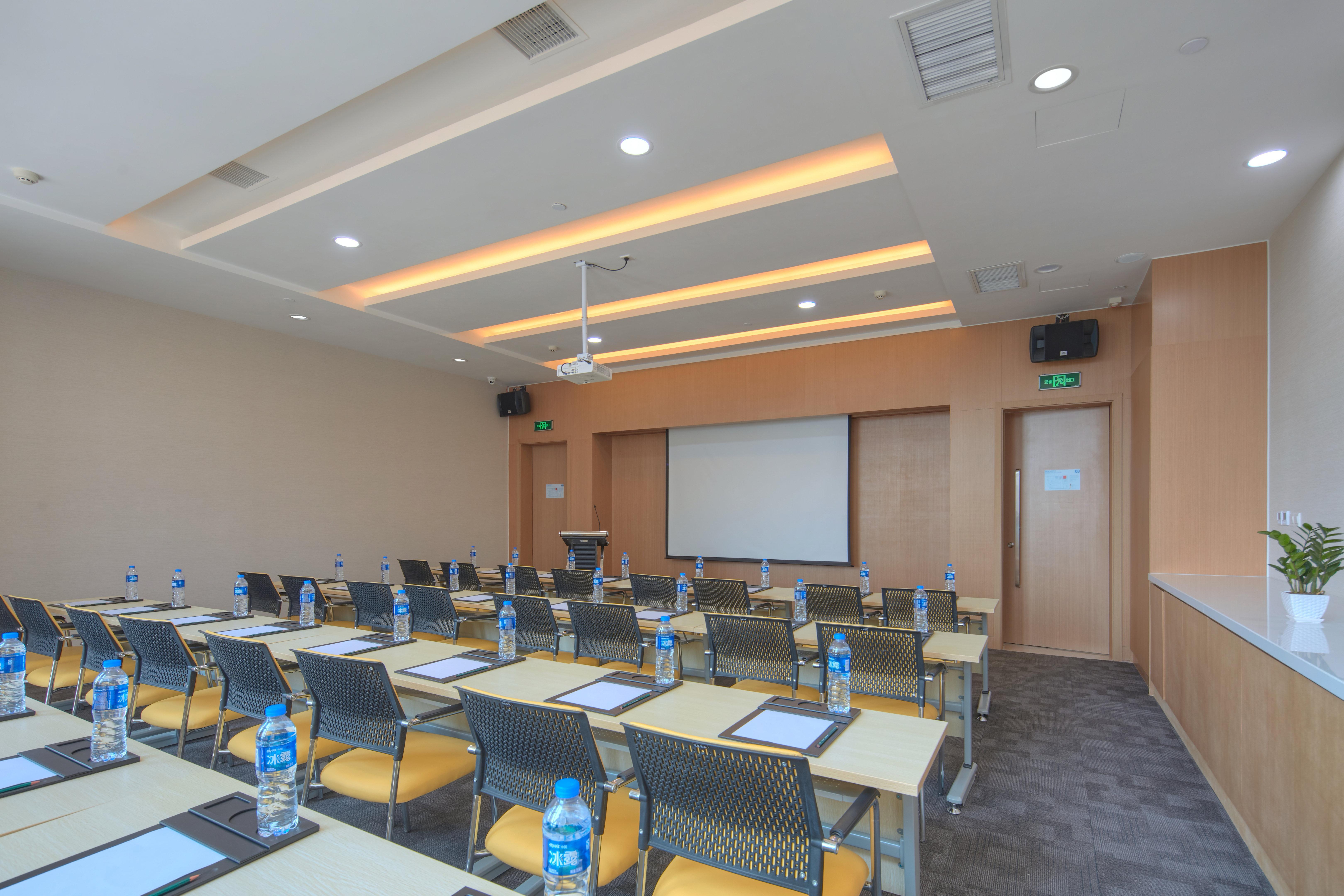 Holiday Inn Express Luoyang Yichuan By Ihg エクステリア 写真