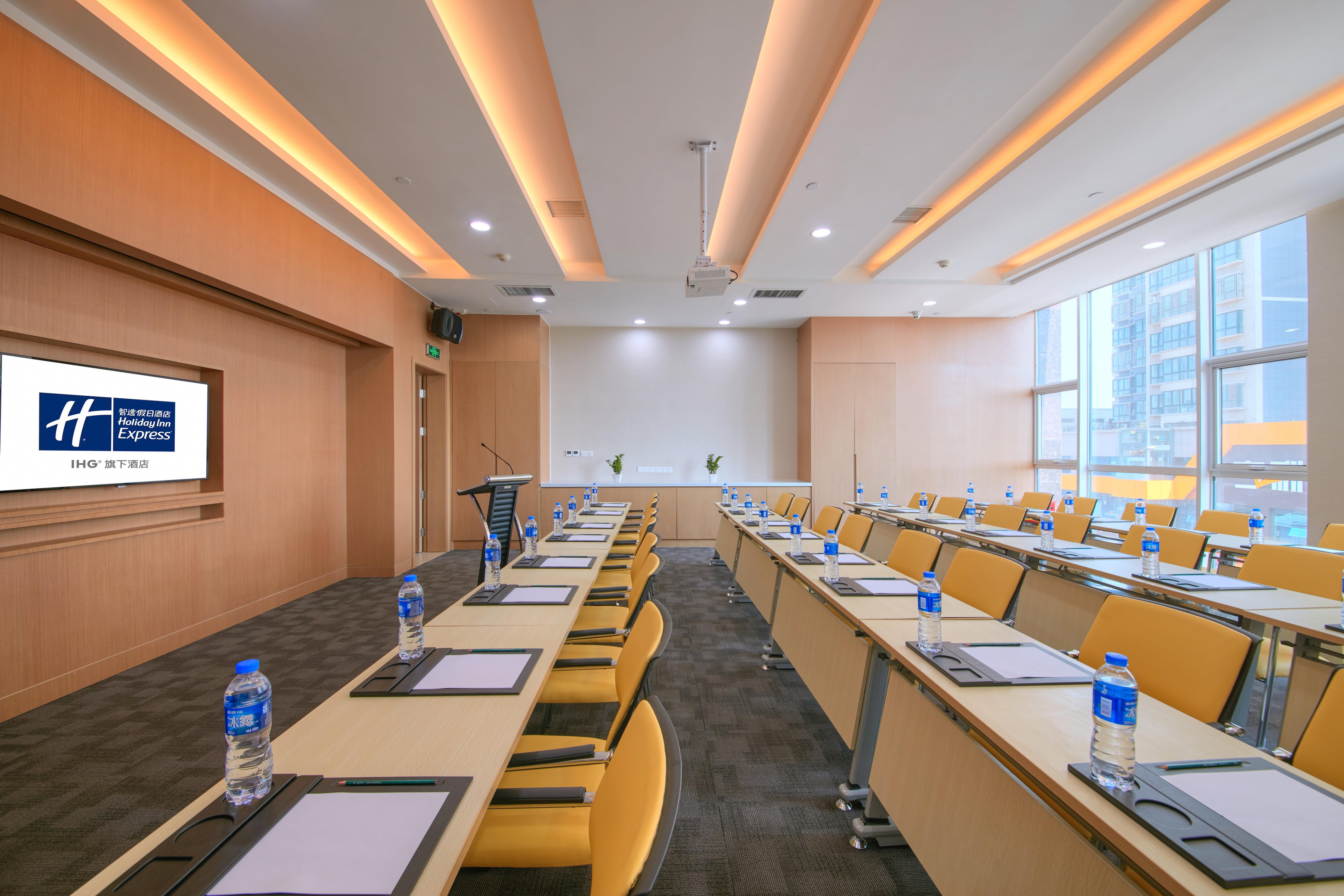 Holiday Inn Express Luoyang Yichuan By Ihg エクステリア 写真
