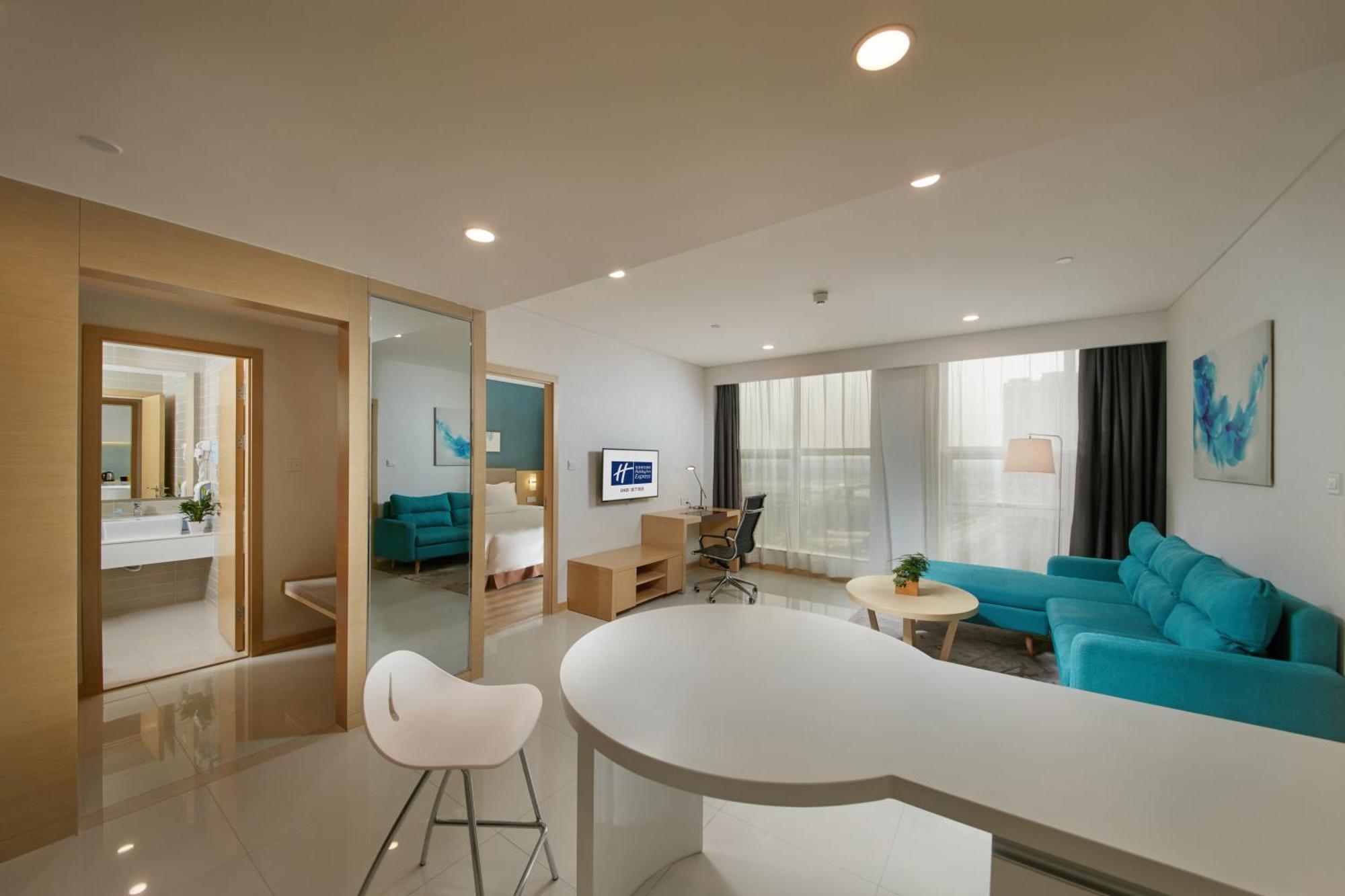 Holiday Inn Express Luoyang Yichuan By Ihg エクステリア 写真